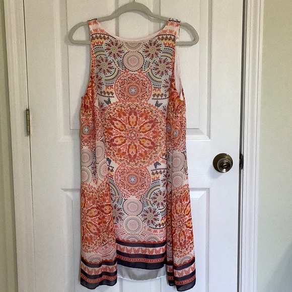 Max Studio sleeveless swing handkerchief dress, size Large - Picture 1 of 7